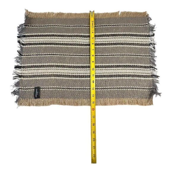 Cynthia Rowley Placemats Set Of 4 Jute Rustic Contemporary Gold Black 22”X 15” - Picture 7 of 7